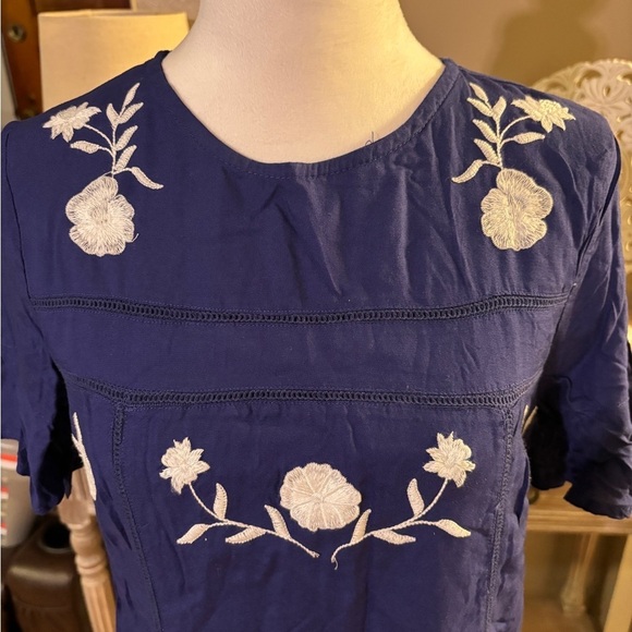 NWT Blue Rain Embroidered Dress - Picture 2 of 10